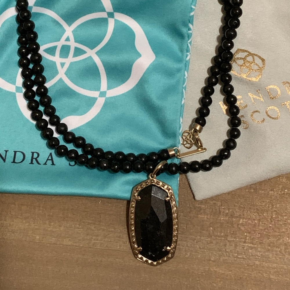 Kendra Scott Black Pendant Necklace